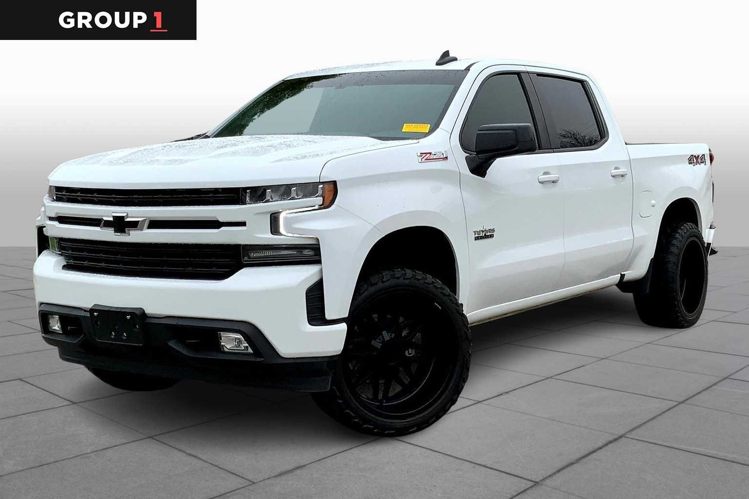 2021 Chevrolet Silverado 1500 RST 4X4 Crew Cab Short Box's photo