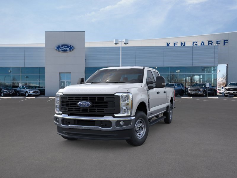 New 2026 Iconic Silver Metallic Ford XL image 2