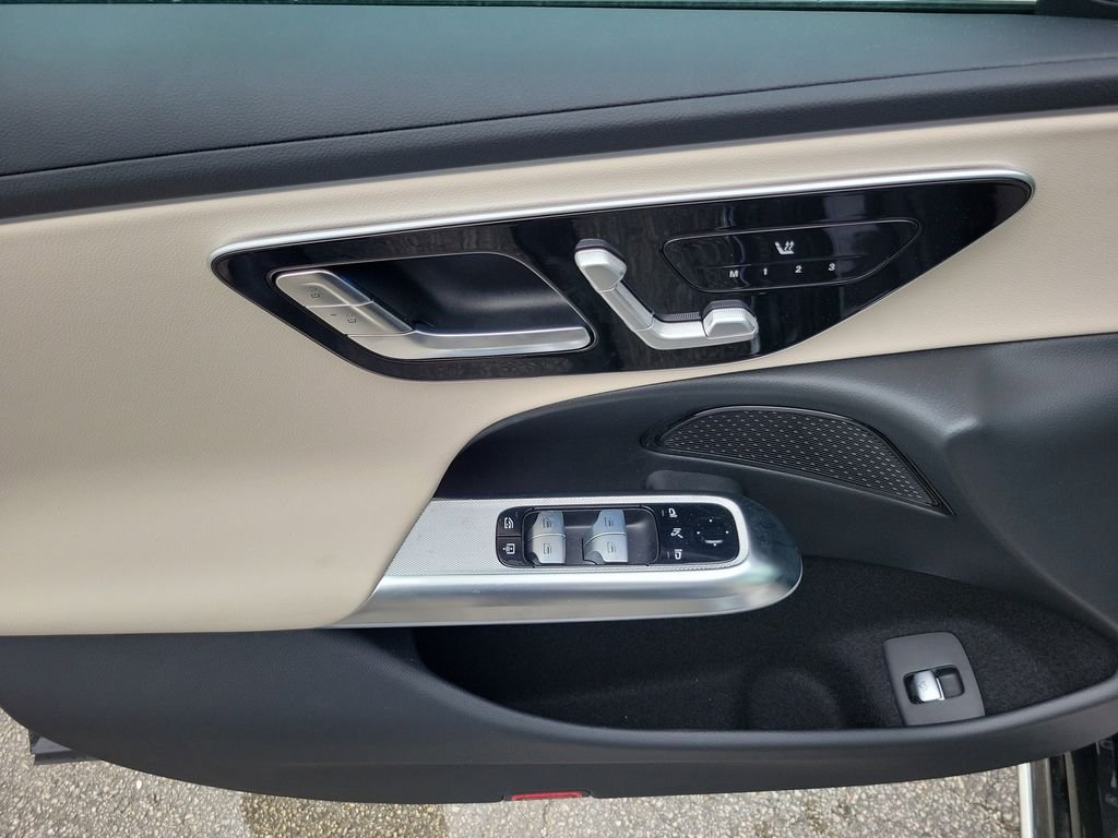 New 2026 Graphite Grey Metallic Mercedes-Benz E 350 image 20