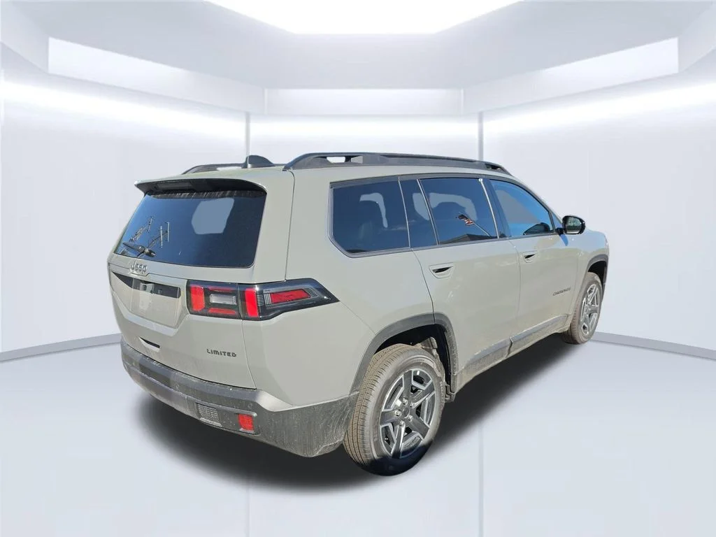 New 2026 Sting-Gray Clear-Coat Exterior Paint Jeep Limited image 6