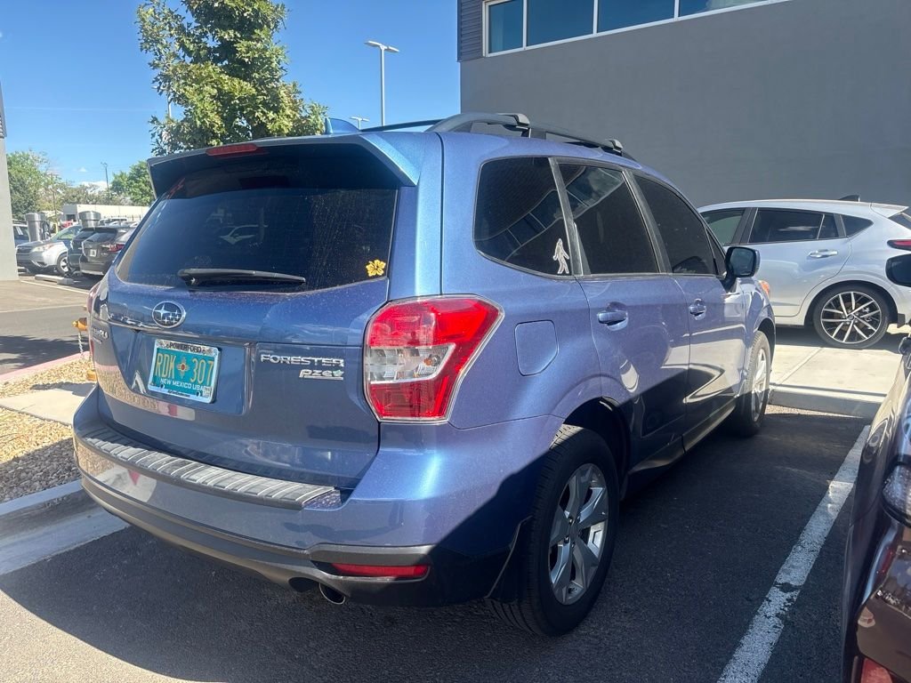 Used 2016 Blue Subaru 2.5i Limited image 9