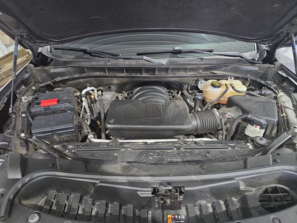 Used 2023 Gray Chevrolet LS image 26