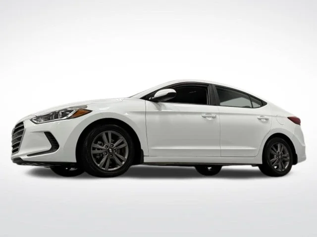 Used 2018 White Hyundai SEL image 5