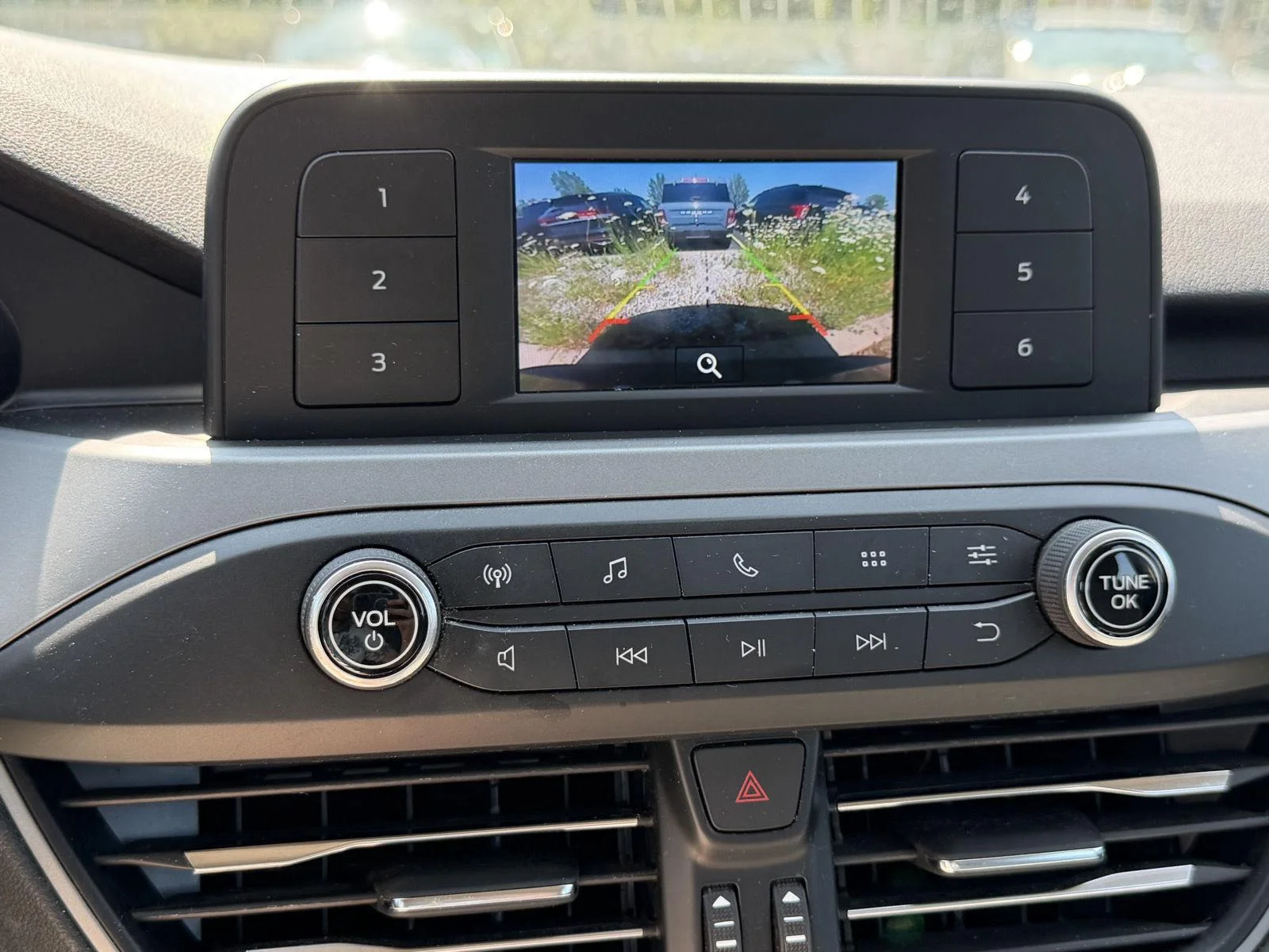 Used 2020 Blue Ford S image 7