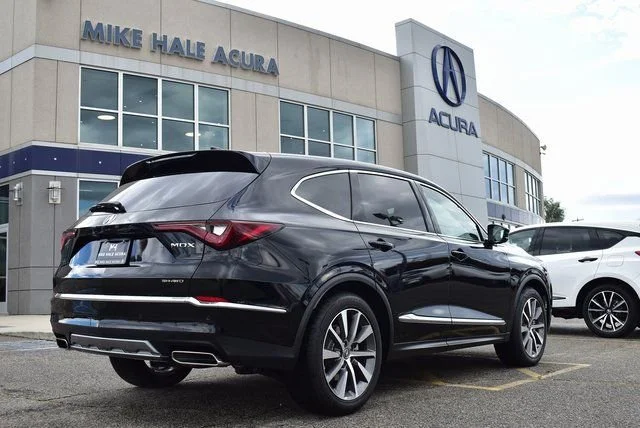 Used 2025 Majestic Black Pearl Acura SH-AWD TECH image 30