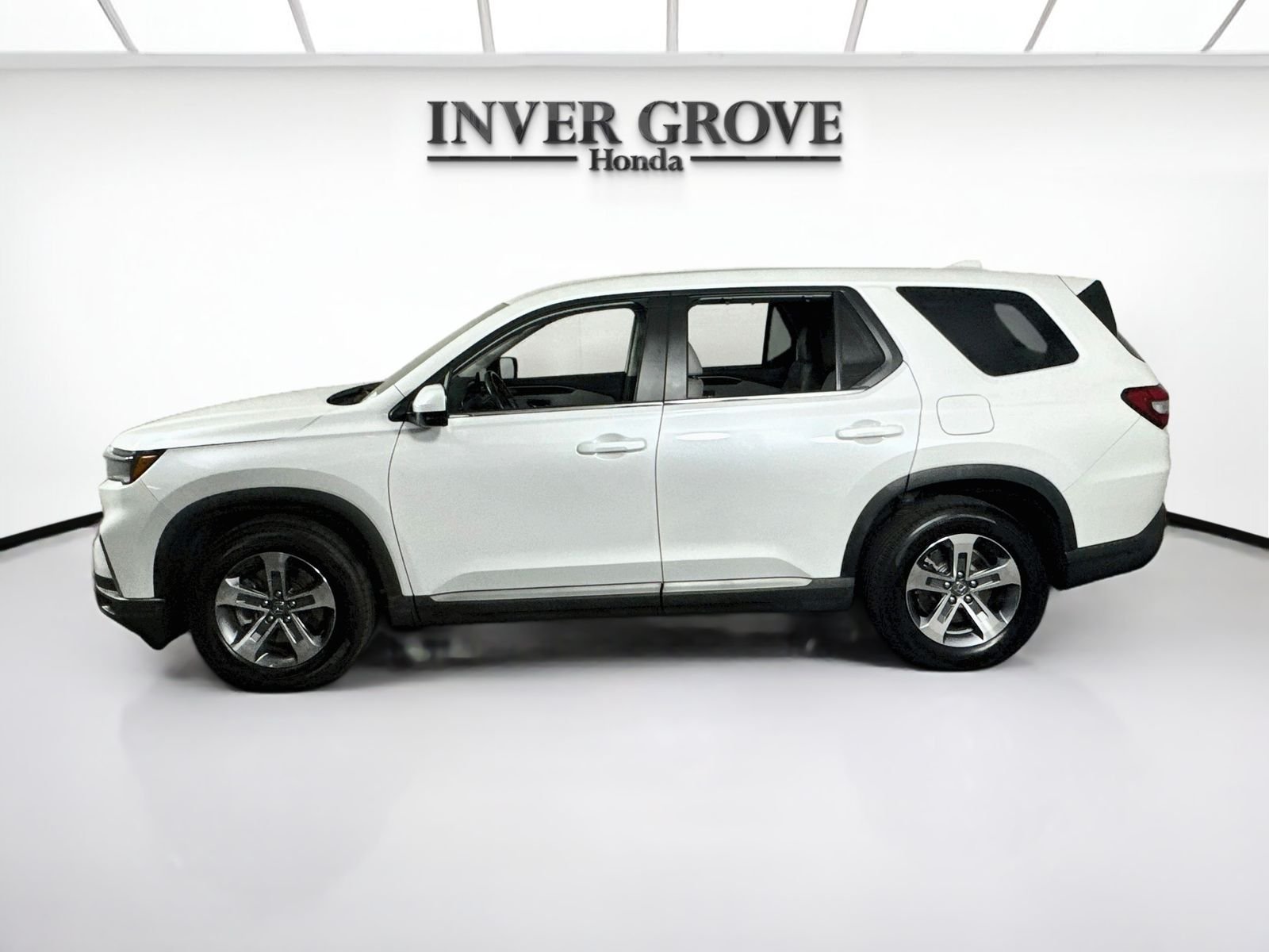 Used 2024 Platinum White Pearl Honda EX-L image 8