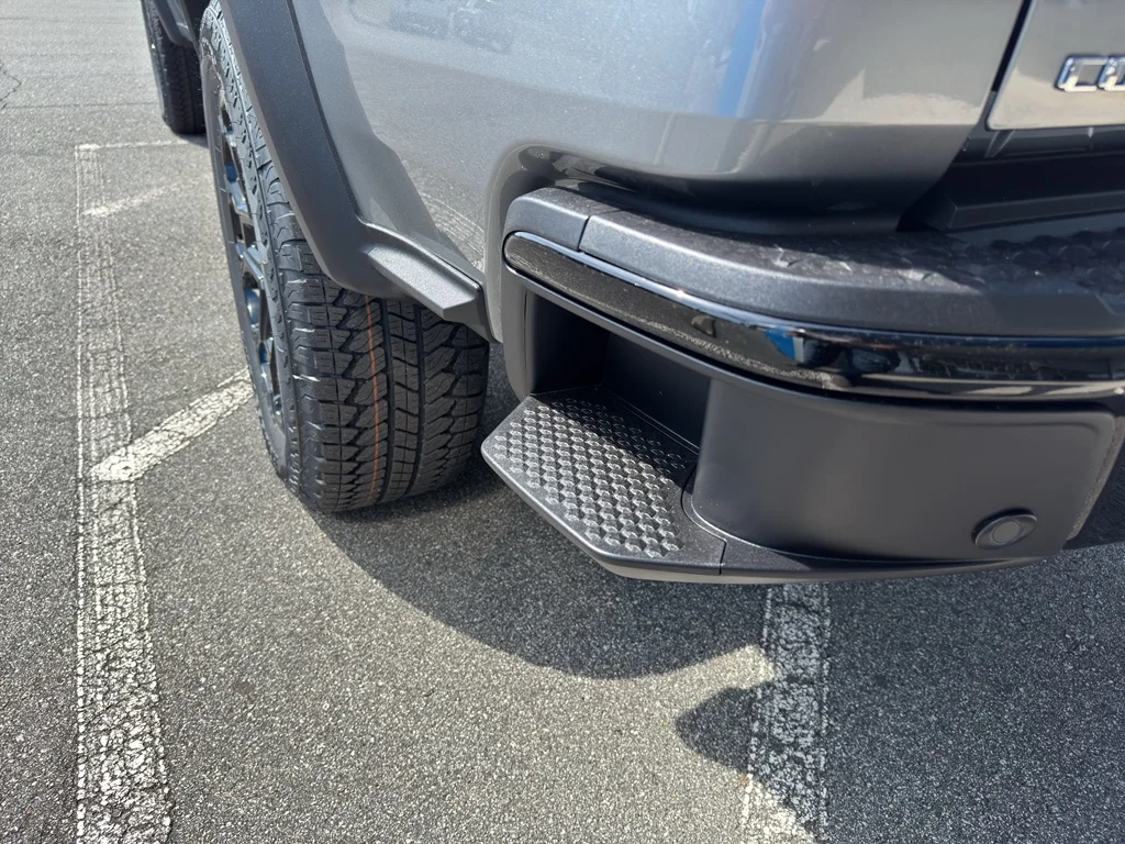 2026 Chevrolet Colorado Trail Boss - Photo 8