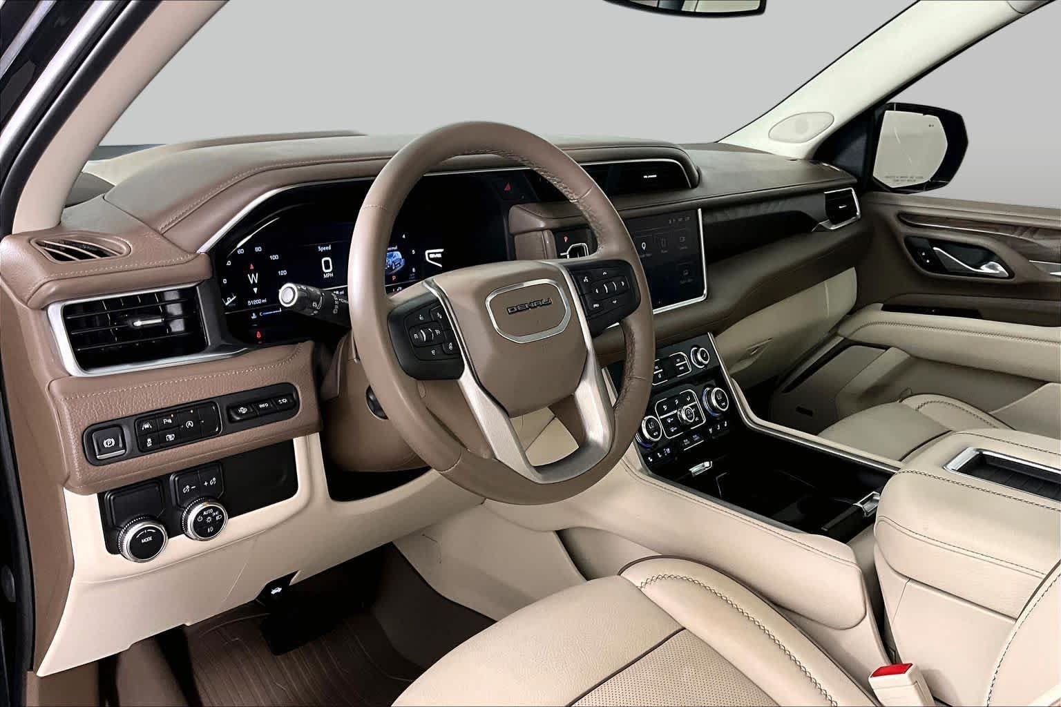 Used 2024 Onyx Black GMC Denali image 17