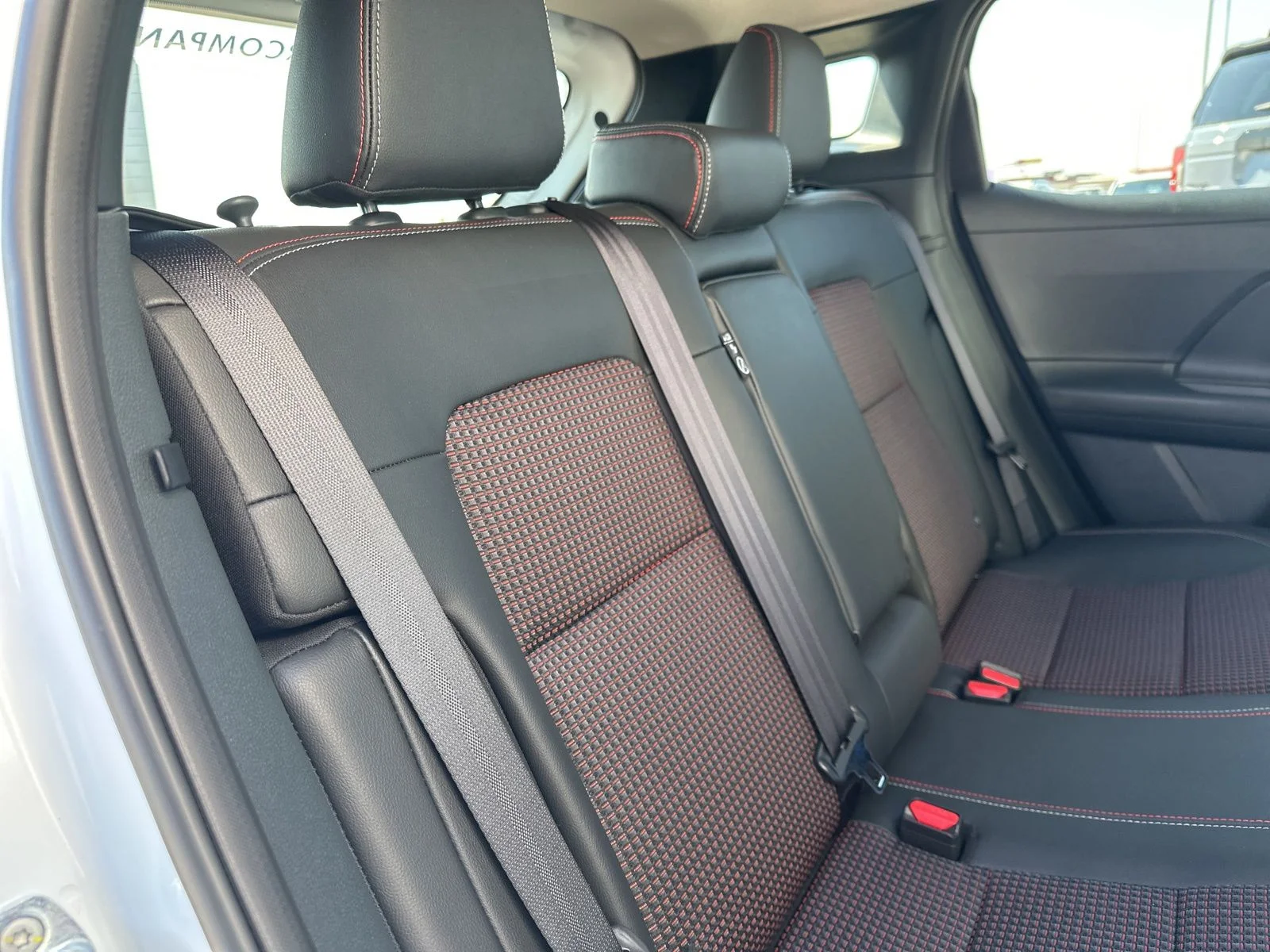 2026 Nissan KICKS SR AWD - Photo 27