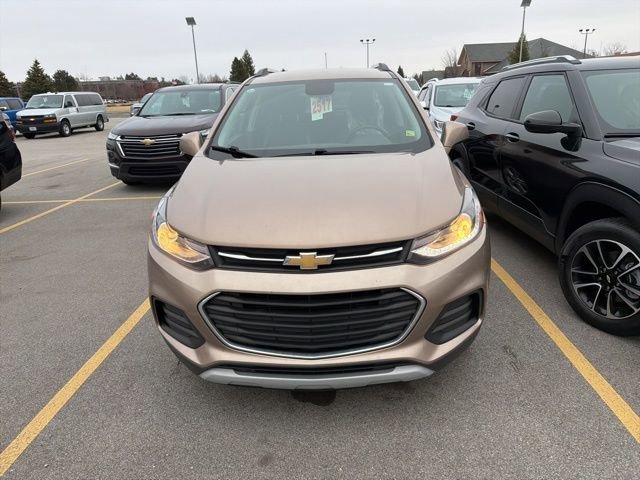 Used 2018 Chevrolet Trax LT with VIN 3GNCJPSB1JL246231 for sale in Saginaw, MI