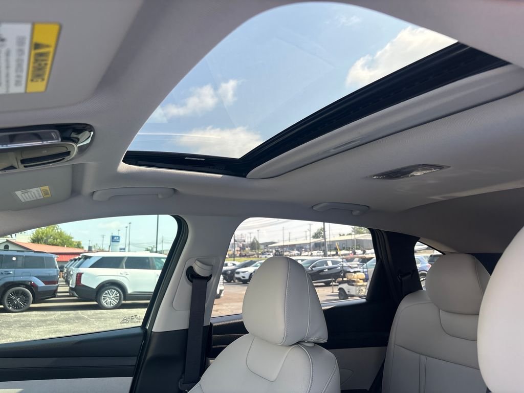 Certified Used 2025 Silver Hyundai SEL Convenience image 24