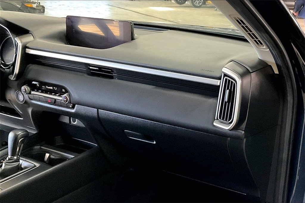 2025 MAZDA CX-50 - Image 15