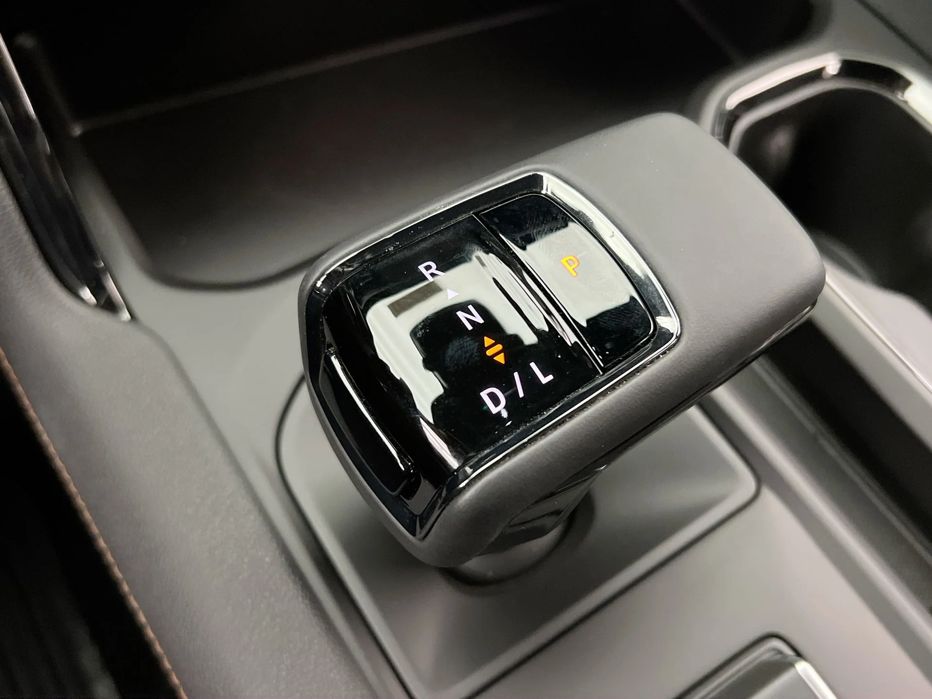 2026 GMC Sierra 1500 AT4 - Photo 74