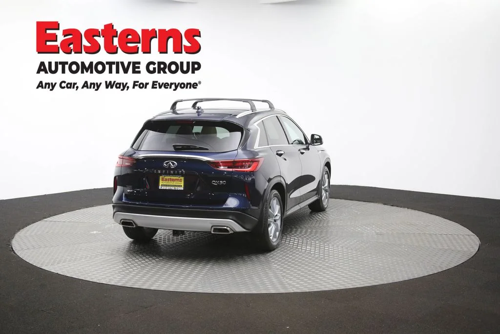 Used 2022 Blue INFINITI LUXE image 39