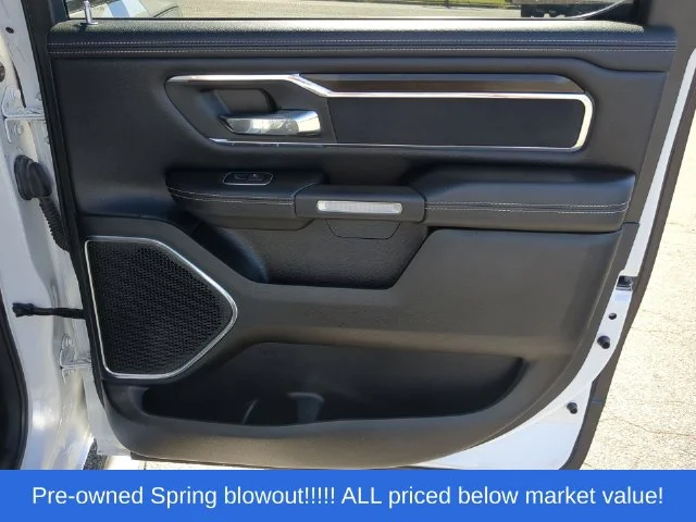Used 2022 White Ram Laramie image 39