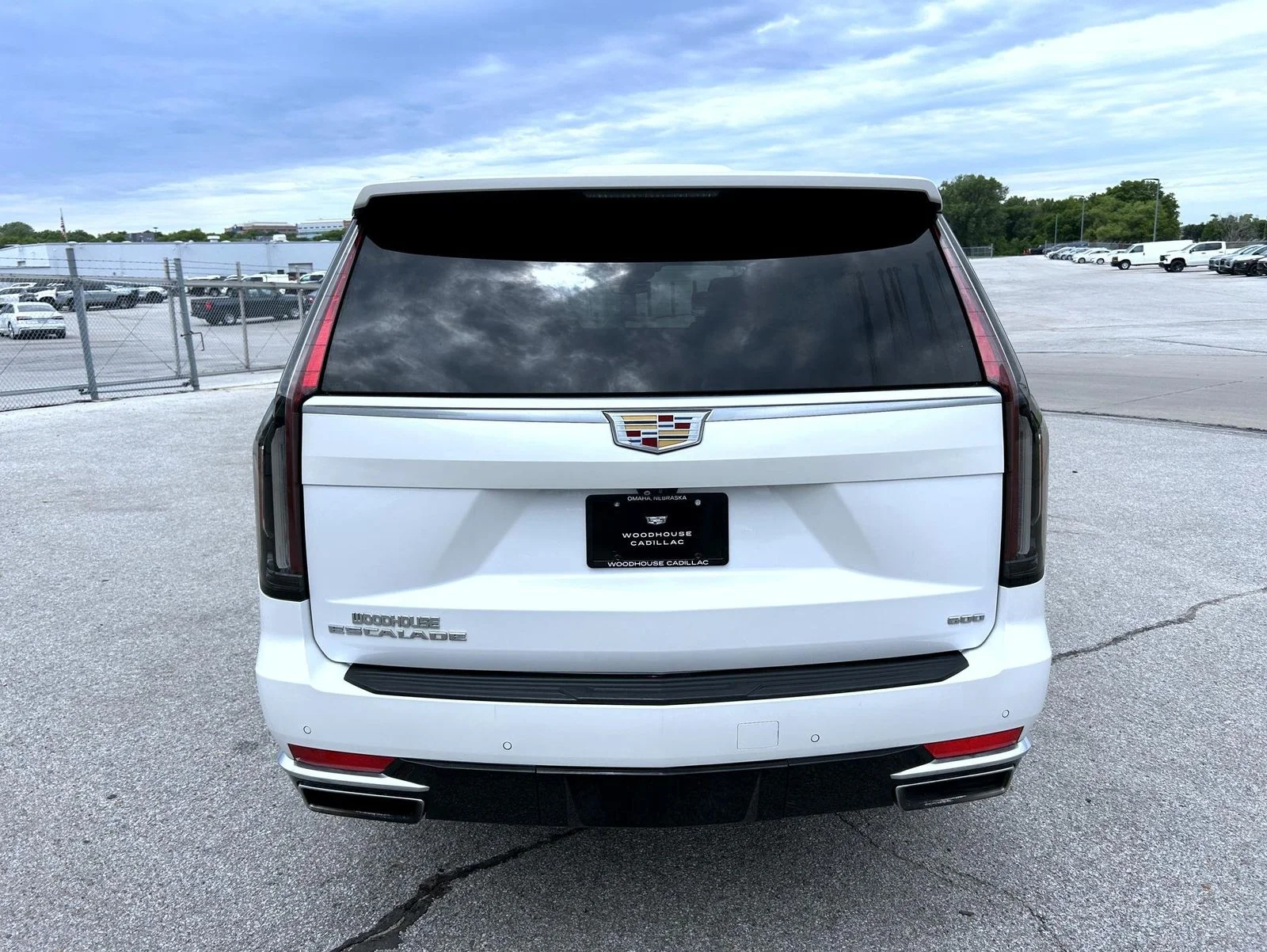 Used 2021 White Cadillac Premium Luxury image 13