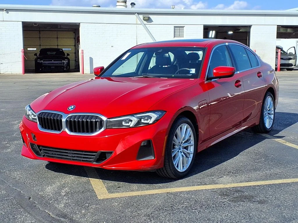 Used 2024 BMW 3 Series 330e with VIN 3MW39FF09R8D96930 for sale in Kansas City