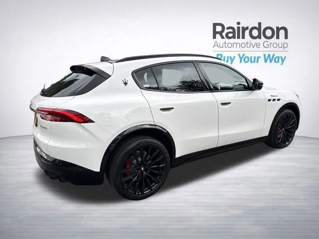 Used 2025 Bianco Maserati Modena image 7