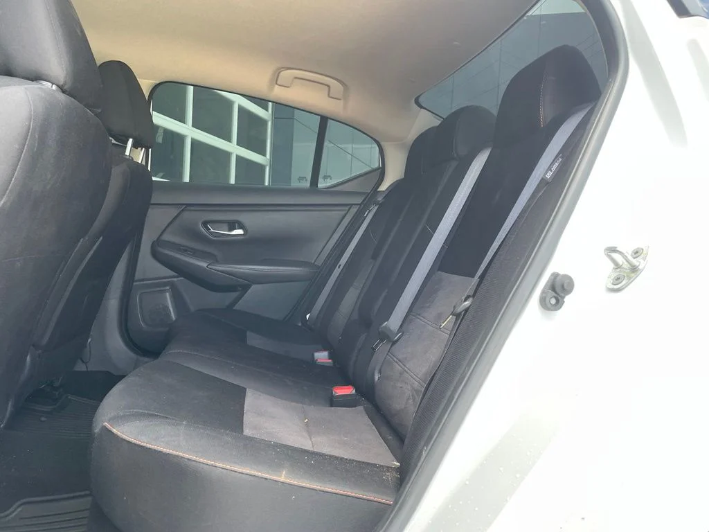 Used 2023 White Nissan SR image 16