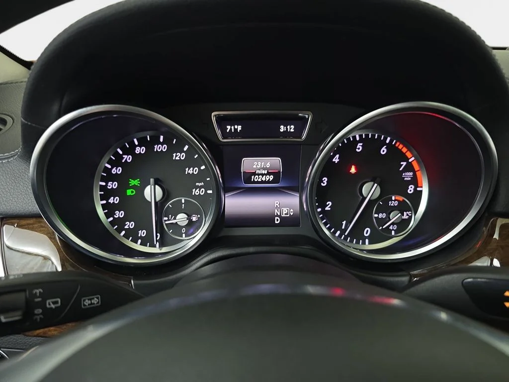 Used 2014 Iridium Silver Metallic Mercedes-Benz GL 450 image 22