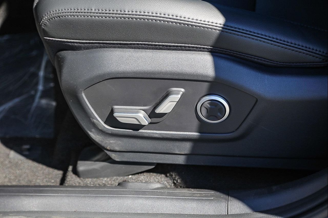 New 2026 Silver Hyundai Limited image 48