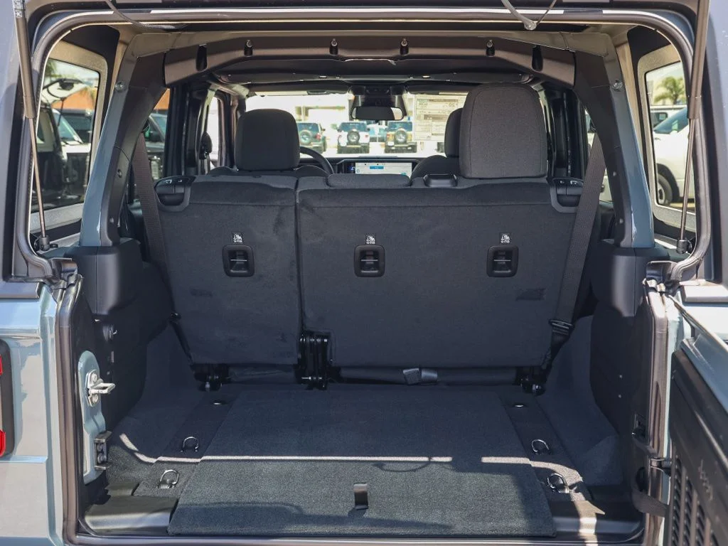 New 2026 Anvil Clear-Coat Exterior Paint Jeep Sport S image 15