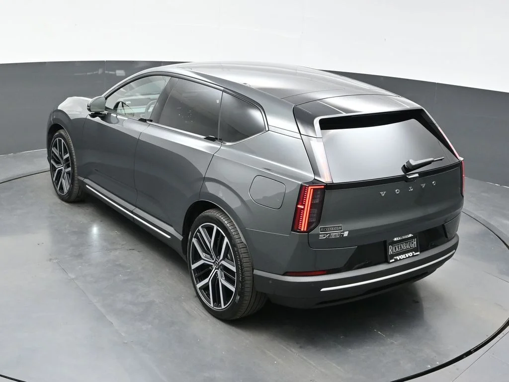 New 2027 Forest Lake Volvo Ultra image 36