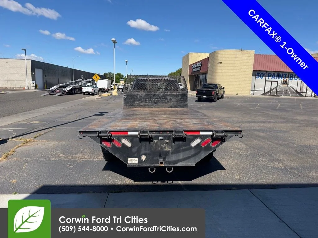 Used 2024 Carbonized Gray Metallic Ford XLT image 8