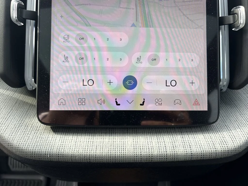 New 2026 Vapour Grey Volvo Ultra image 18