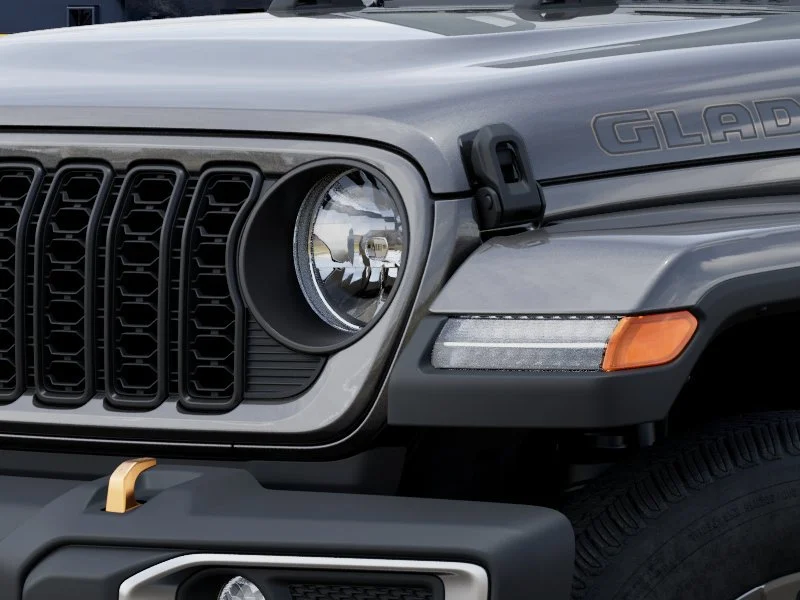 New 2026 Granite Crystal Metallic Clearcoat Jeep 85th Anniversary Edition image 12