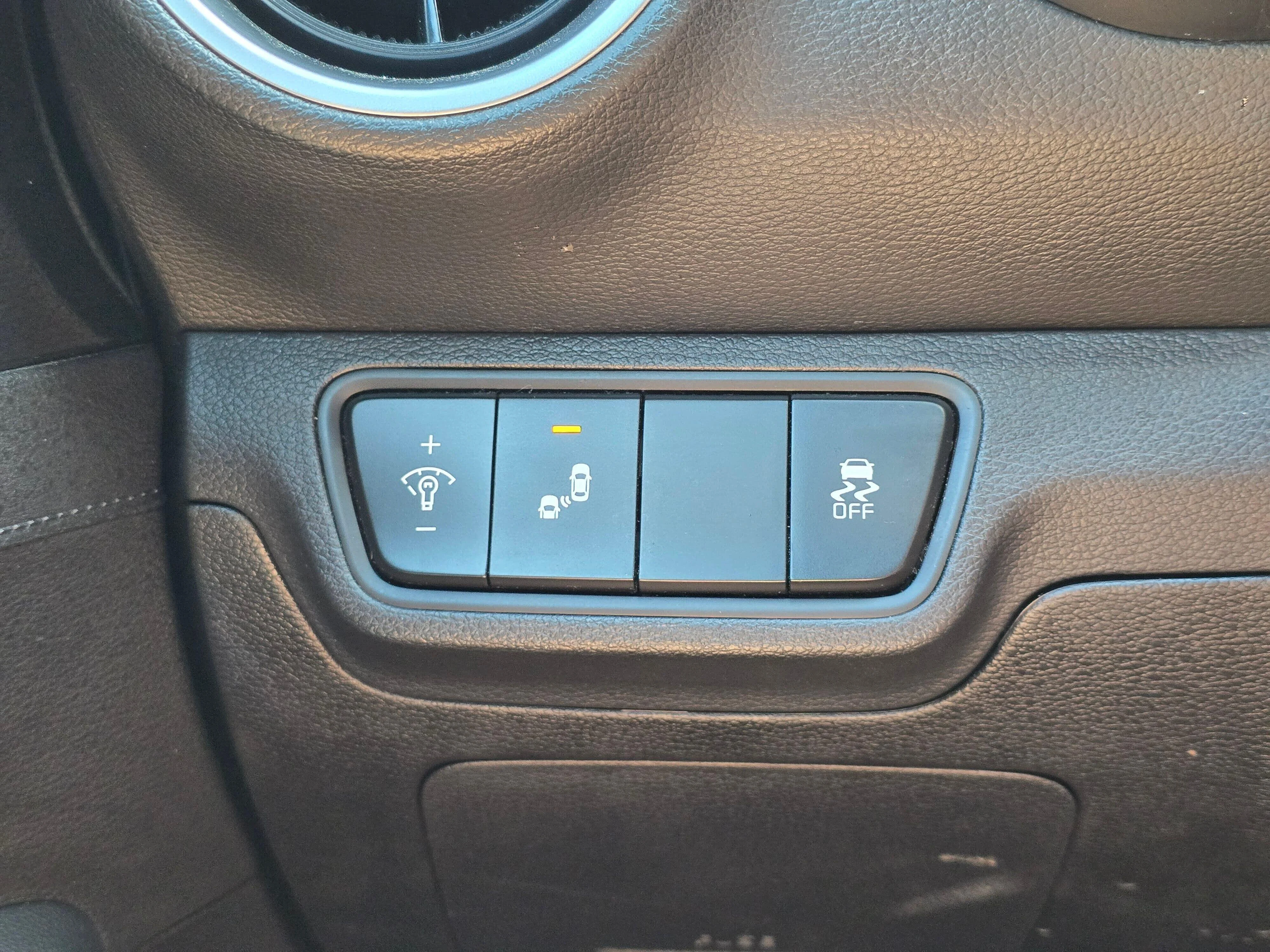 Used 2023 Gray Kia GT image 17