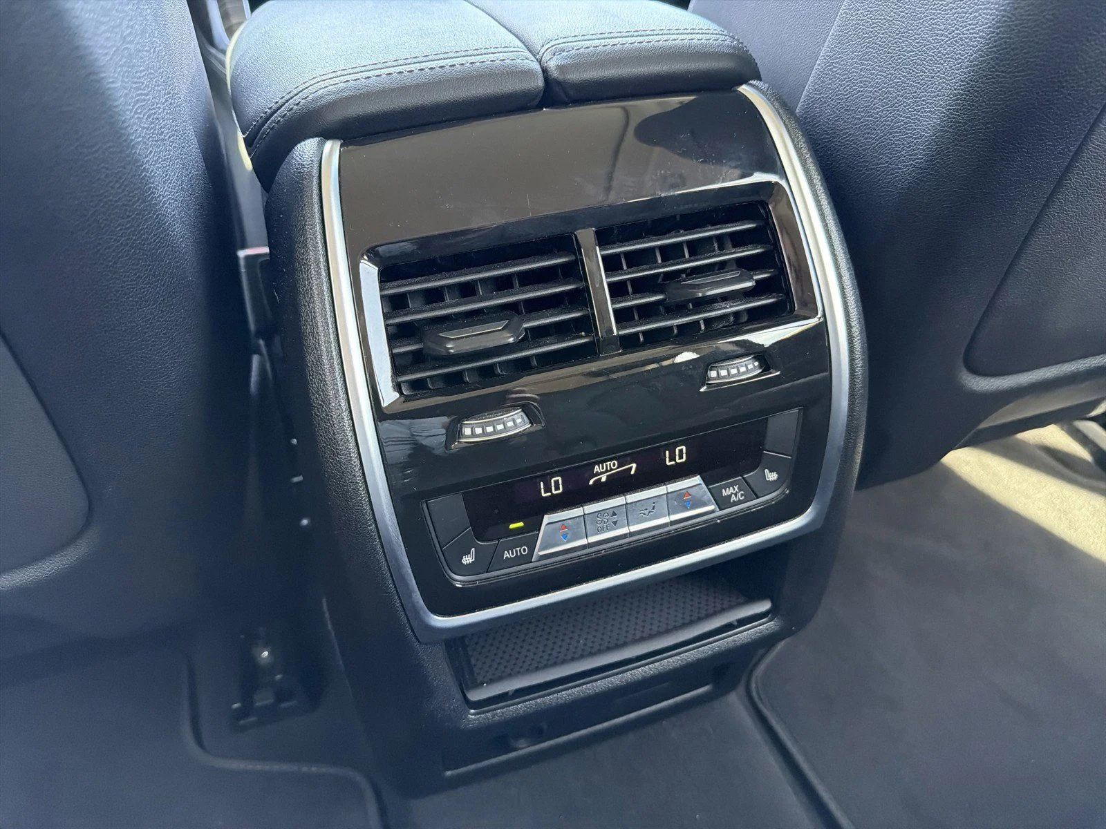 2024 BMW X7 40i - Photo 18