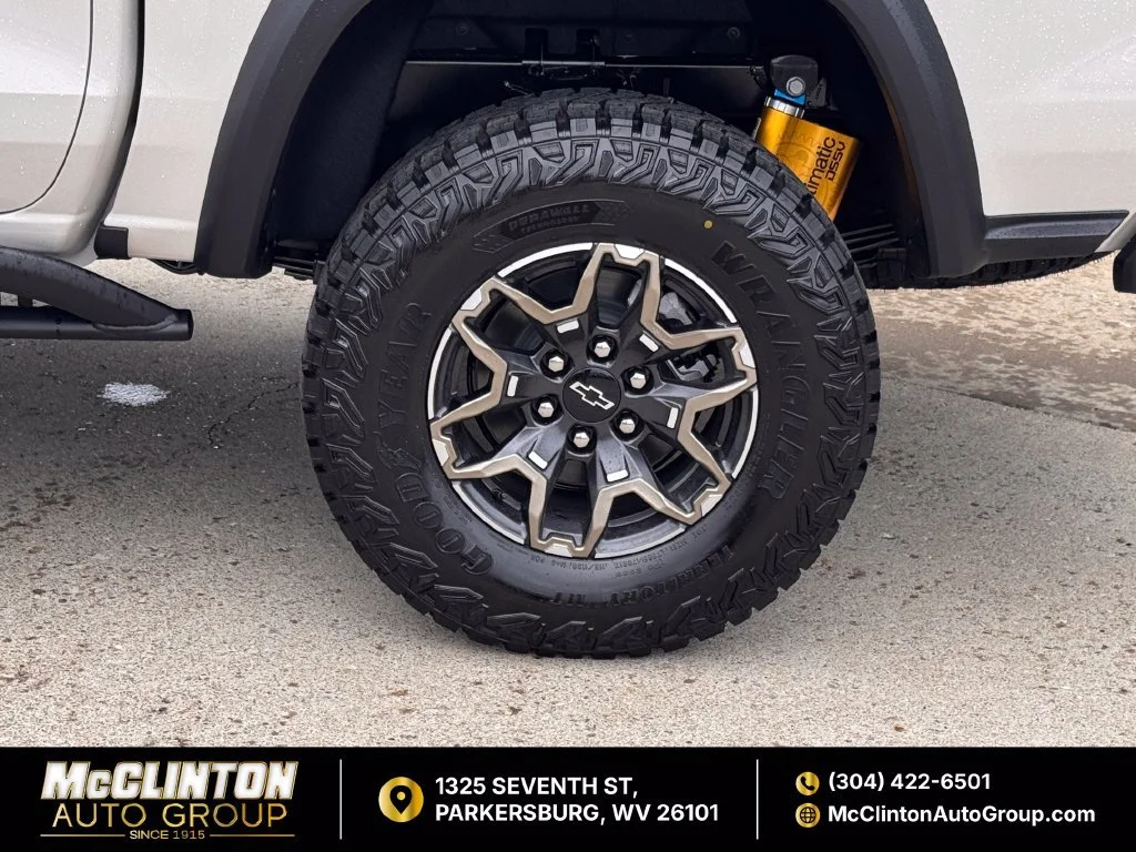 2026 Chevrolet Colorado ZR2 - Photo 15