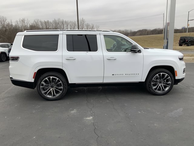 Used 2025 Bright White Clearcoat Jeep Series III image 12