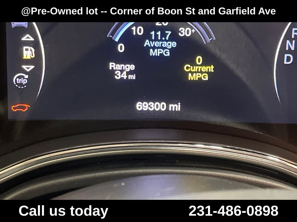 Used 2018 Black Jeep Limited image 22