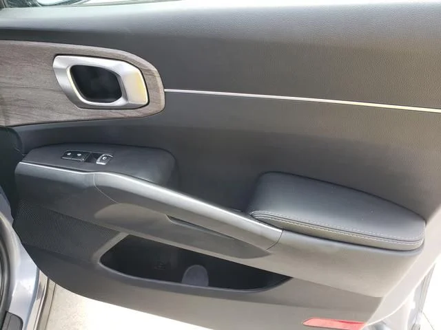Used 2021 Gray Kia EX image 21