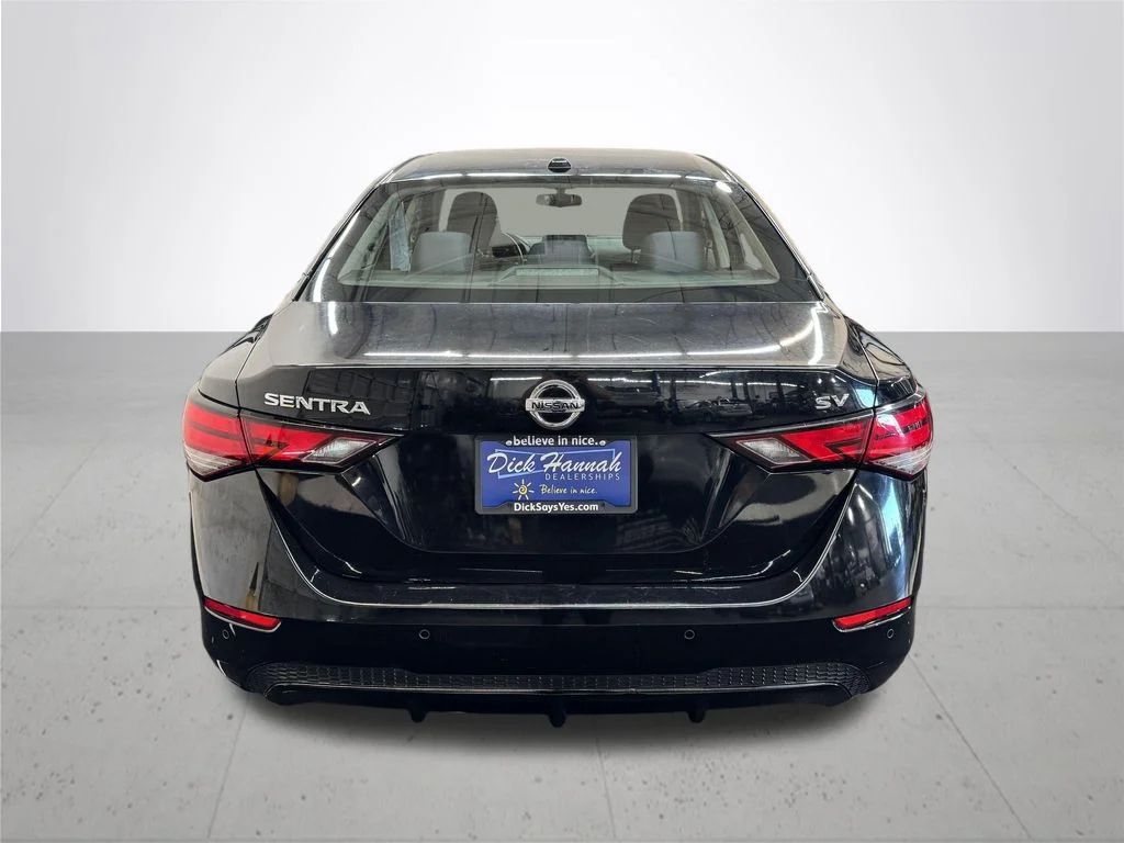 Used 2022 Black Nissan SV image 5