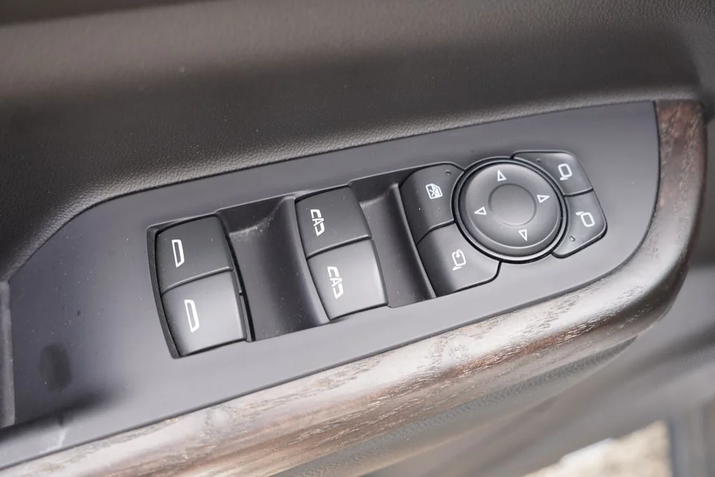 2022 GMC Acadia Denali - Photo 26