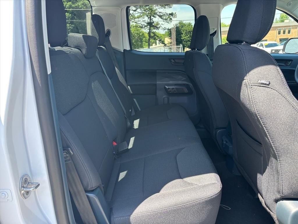 New 2026 Oxford White Ford XL image 11