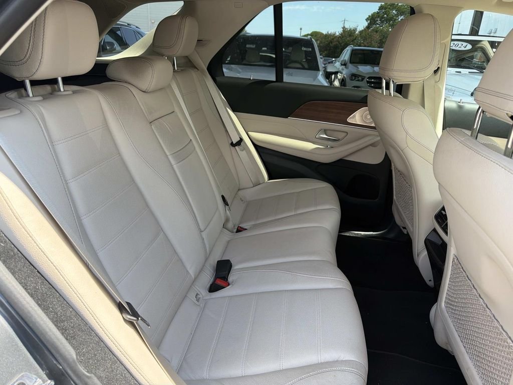 Certified Used 2024  Mercedes-Benz GLE 350 image 9