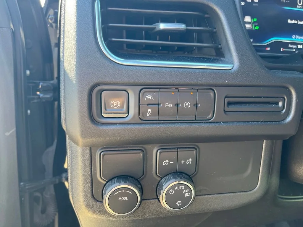 Used 2023 Black Chevrolet Premier image 15