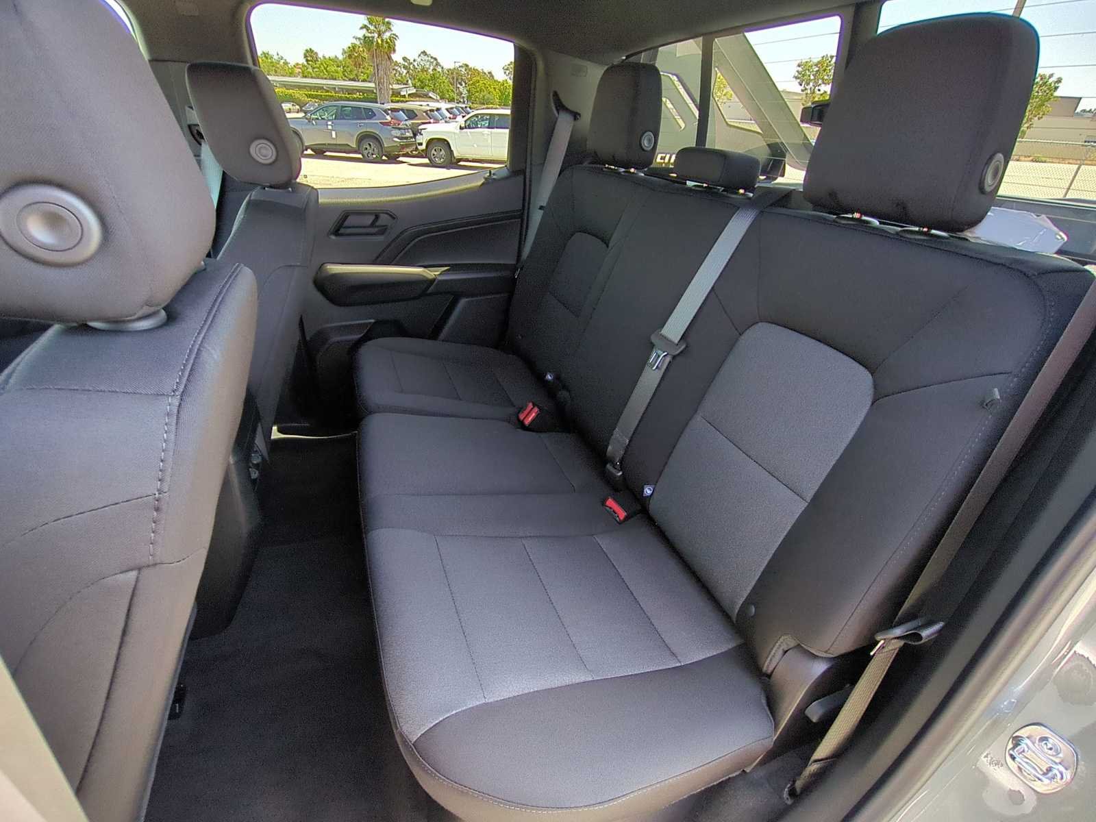 2026 Chevrolet Colorado Trail Boss - Photo 24