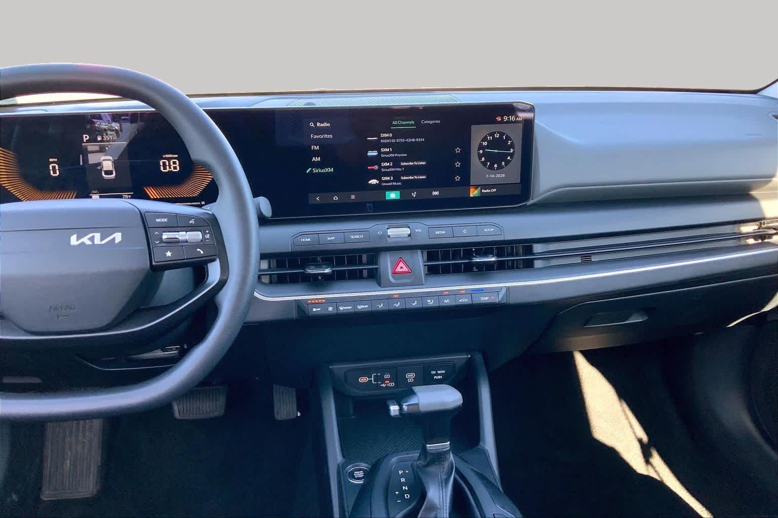 Used 2025 Snow White Pearl Kia LXS image 7
