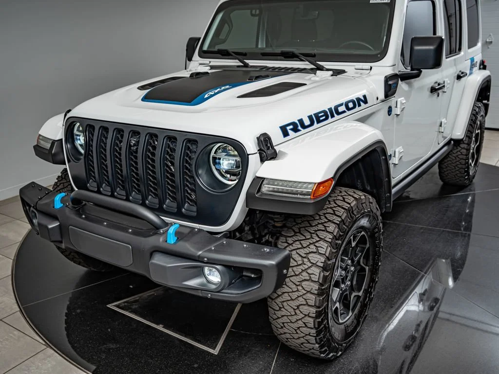 Used 2021 Bright White Clearcoat Jeep Unlimited Rubicon 4xe image 13