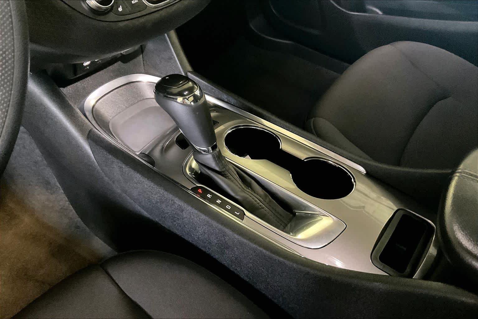 Used 2020 Mosaic Black Metallic Chevrolet LT image 15