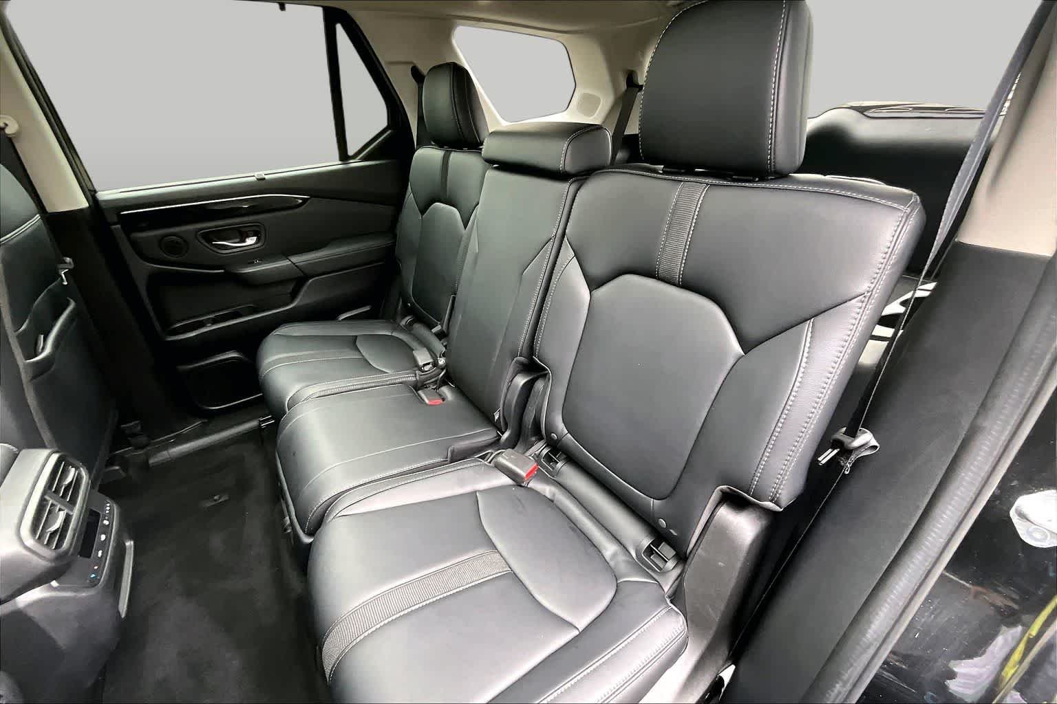 Used 2023 Crystal Black Pearl Honda Touring image 20