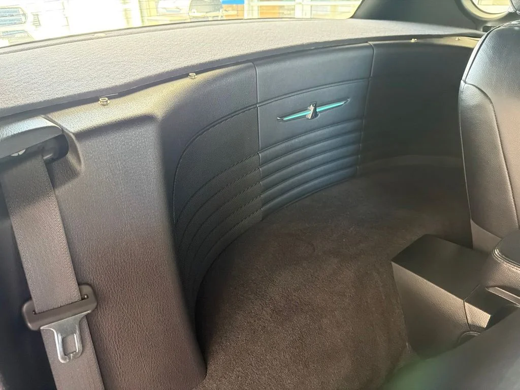 Used 2004 Light Ice Blue Metallic Ford Base image 36