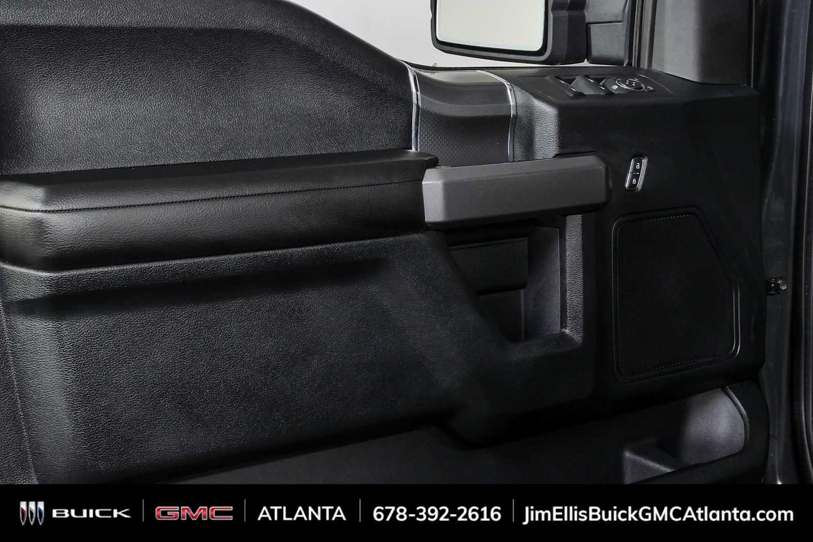 Used 2016 Lithium Gray Ford XLT image 6