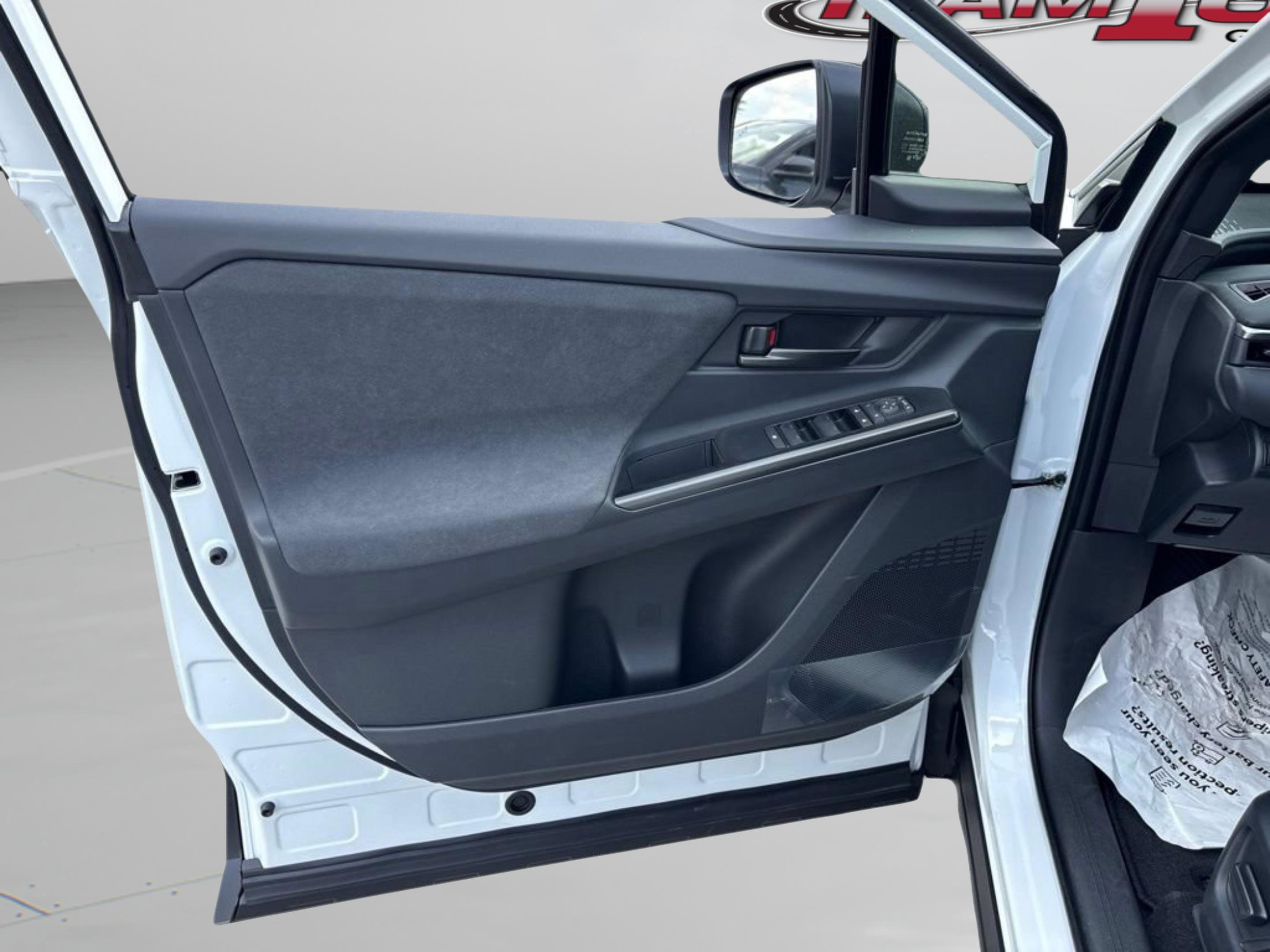 New 2026 Wind Chill Pearl Toyota SE image 17