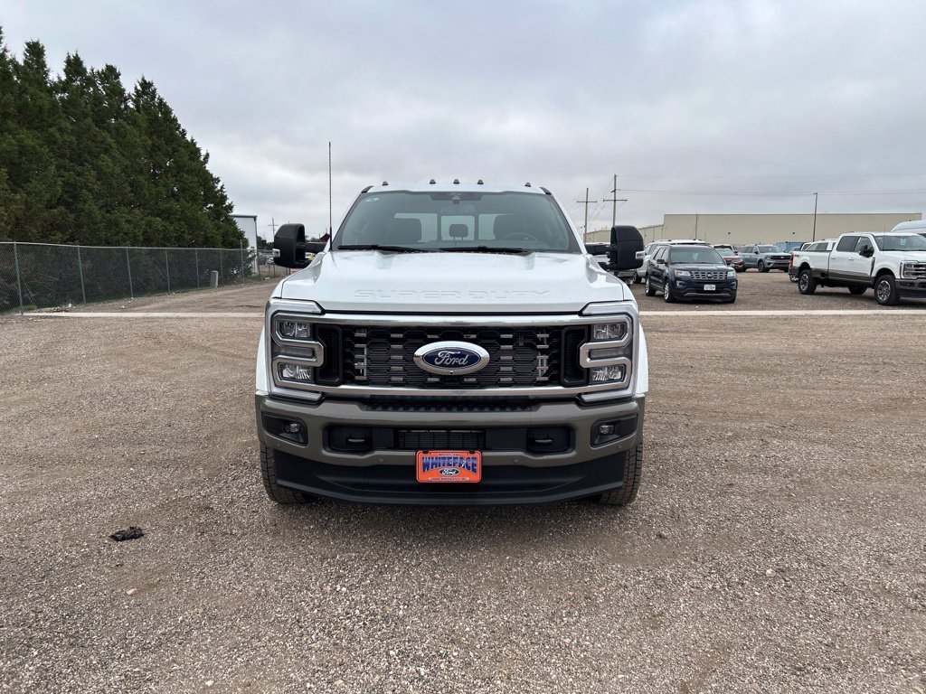 New 2026 Star White Metallic Tri-Coat Ford King Ranch image 10
